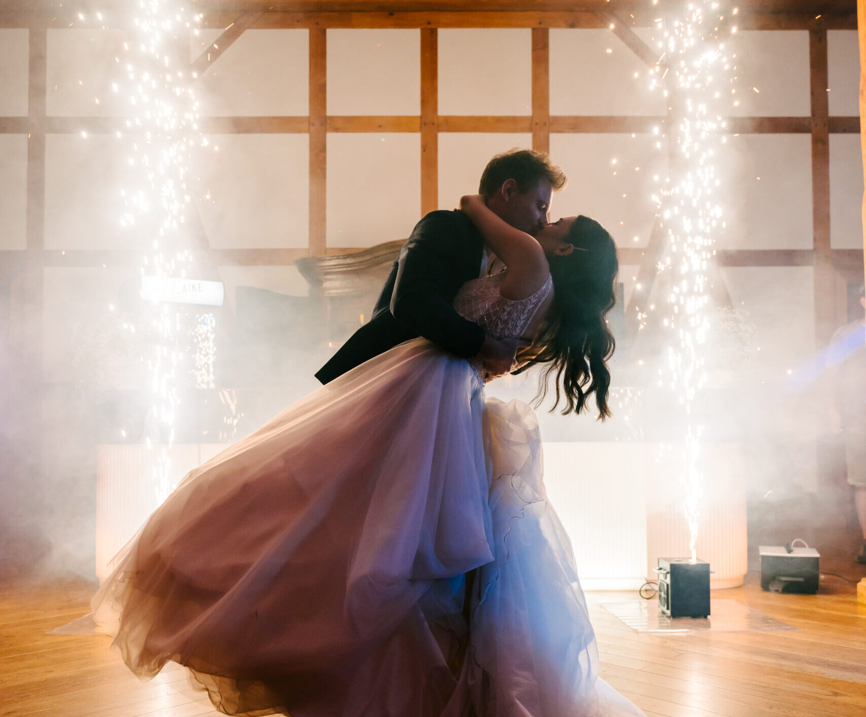 Neon Lights Hochzeitsband